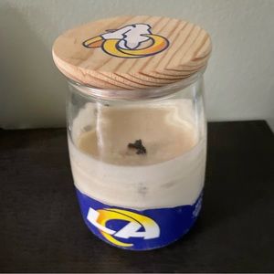 LA Rams 16 oz Candle